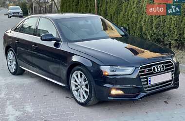 Седан Audi A4 2014 в 