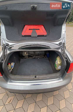 Седан Audi A4 2005 в Лубнах