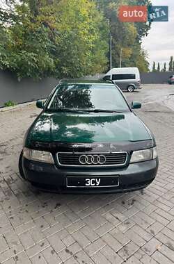 Универсал Audi A4 2000 в Хмельницком
