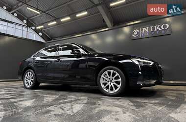 Седан Audi A4 2023 в 