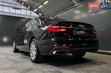 Седан Audi A4 2020 в 