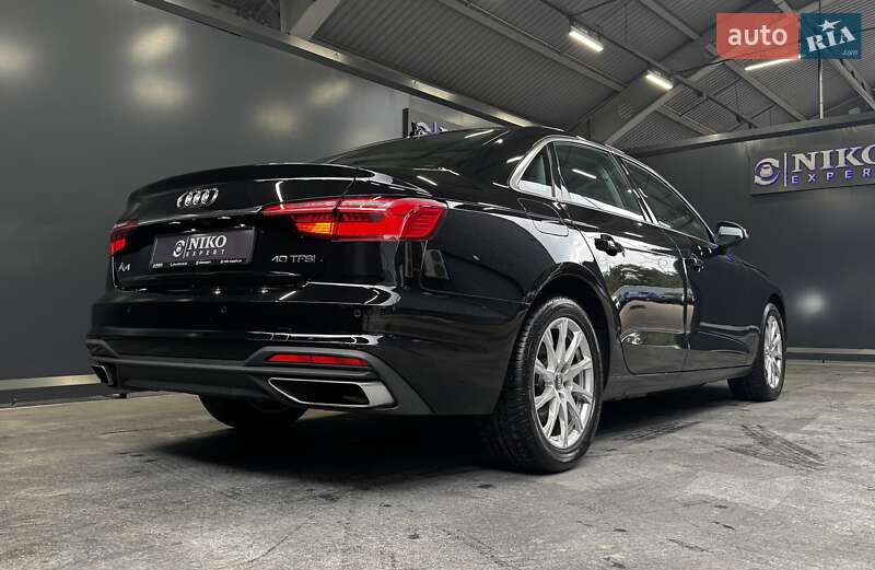 Седан Audi A4 2020 в Киеве