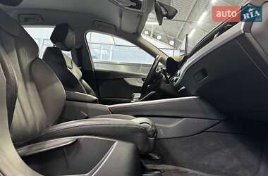 Седан Audi A4 2020 в 