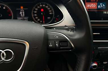 Седан Audi A4 2013 в 