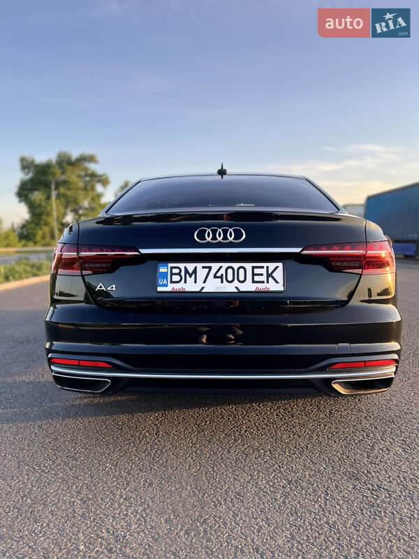 Седан Audi A4 2020 в Киеве