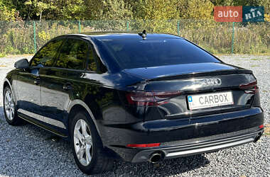 Седан Audi A4 2018 в 