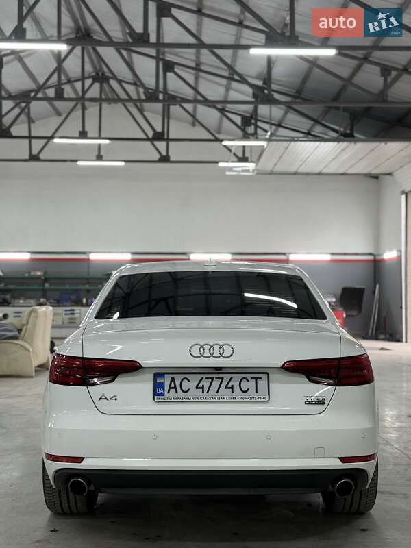 Седан Audi A4 2017 в Любомле