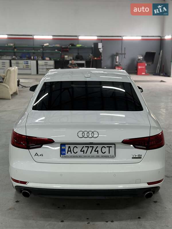 Седан Audi A4 2017 в Любомле