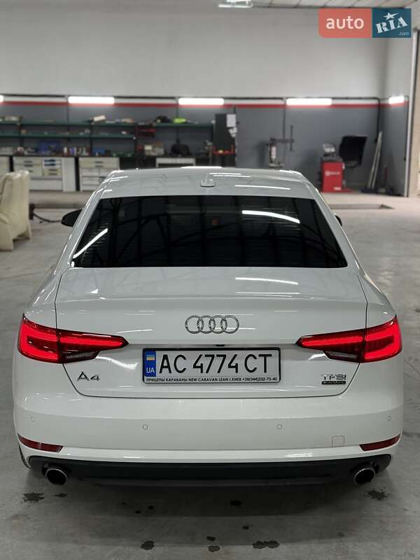 Седан Audi A4 2017 в Любомле