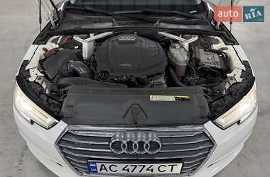 Седан Audi A4 2017 в 