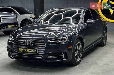 Седан Audi A4 2015 в 