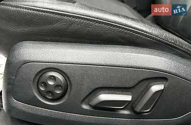 Седан Audi A4 2015 в 