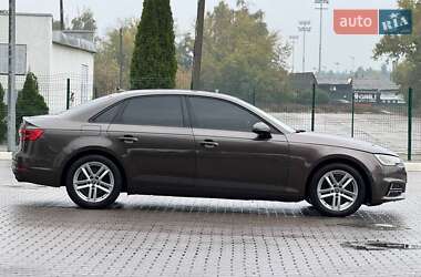 Седан Audi A4 2016 в 