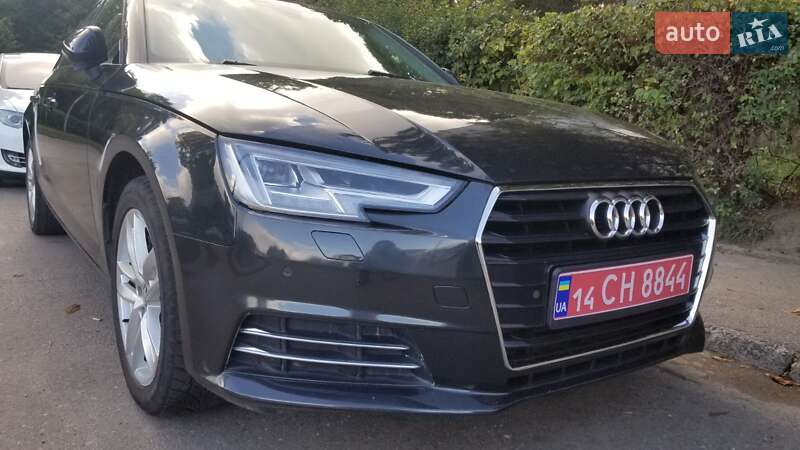 Седан Audi A4 2016 в Львове