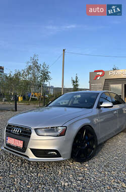 Седан Audi A4 2012 в Черновцах