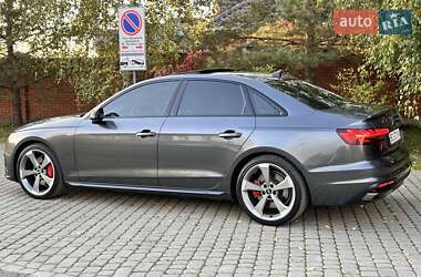 Седан Audi A4 2024 в Львове