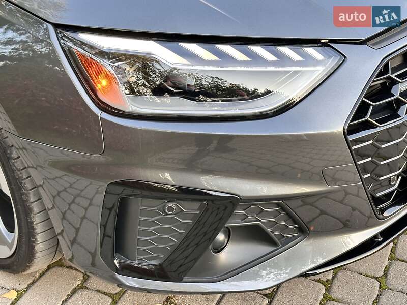 Седан Audi A4 2024 в Львове