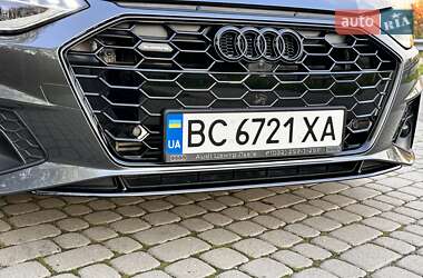 Седан Audi A4 2024 в Львове