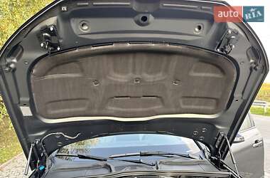 Седан Audi A4 2024 в Львове