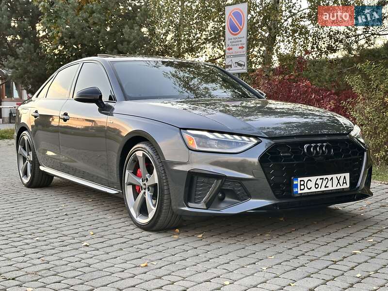 Седан Audi A4 2024 в Львове