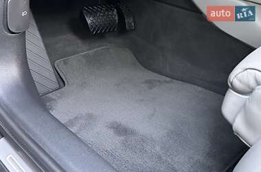 Седан Audi A4 2024 в Львове