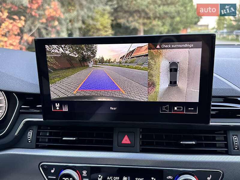 Седан Audi A4 2024 в Львове
