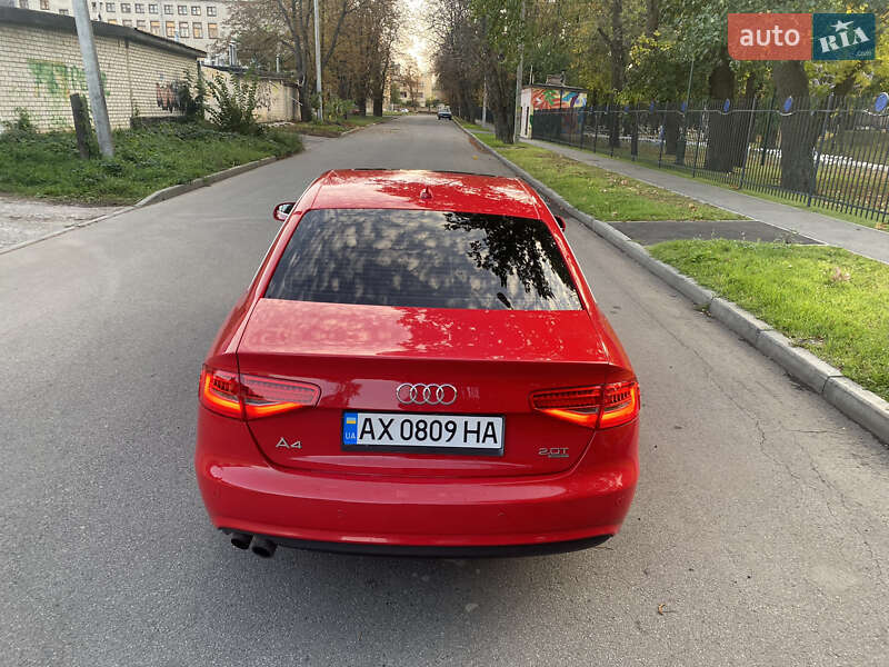 Седан Audi A4 2012 в Харкові