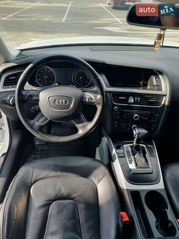 Седан Audi A4 2012 в Тернополе фото 22 Седан Audi A4 2012 в Тернополе