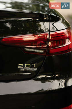 Седан Audi A4 2016 в 