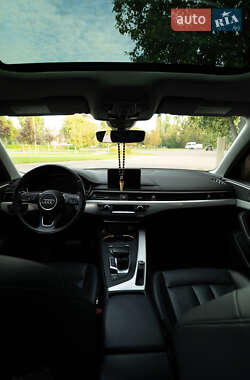 Седан Audi A4 2016 в 