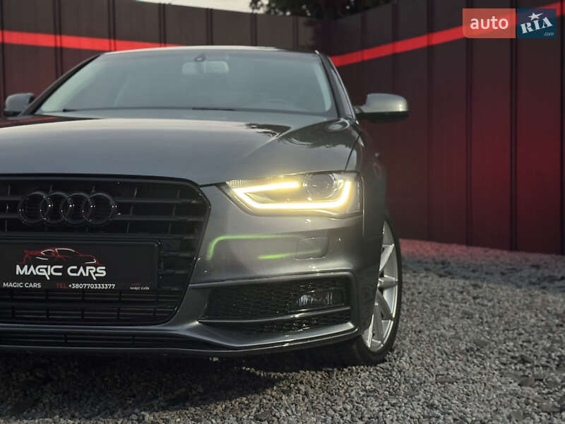 Седан Audi A4 2014 в Луцке