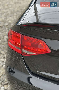 Седан Audi A4 2010 в 