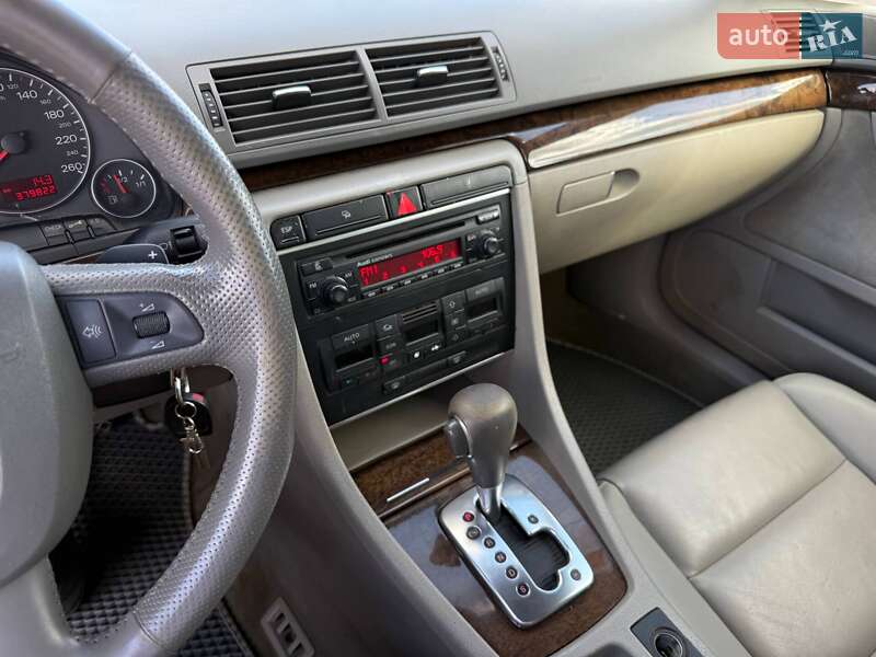 Седан Audi A4 2005 в Кривому Розі
