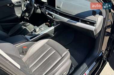 Седан Audi A4 2018 в 