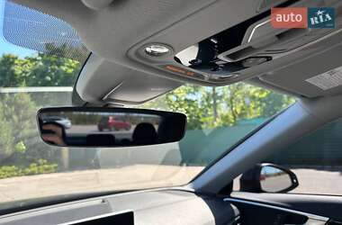 Седан Audi A4 2018 в 