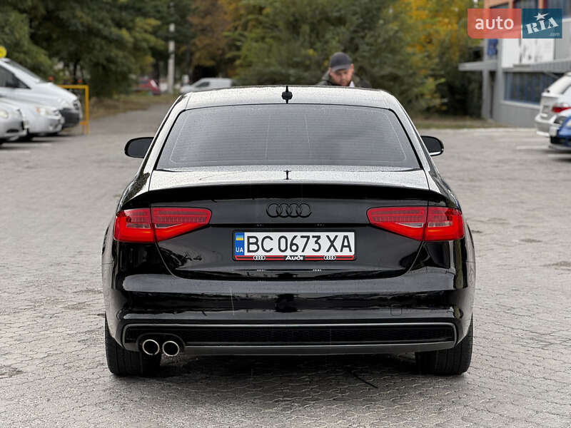 Седан Audi A4 2014 в Днепре