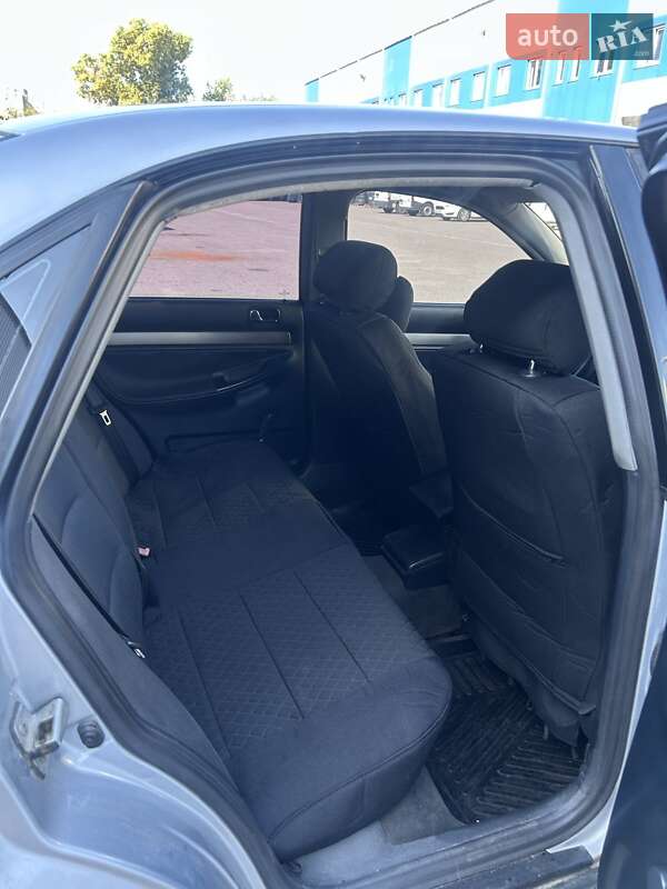 Седан Audi A4 1998 в Бабинцам