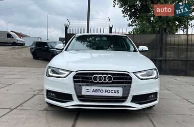 Седан Audi A4 2014 в 