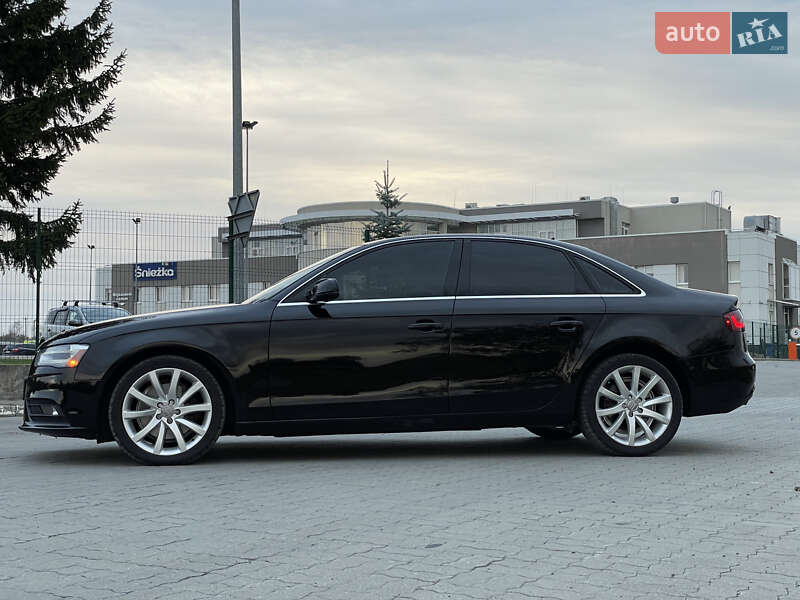 Седан Audi A4 2013 в Яворове