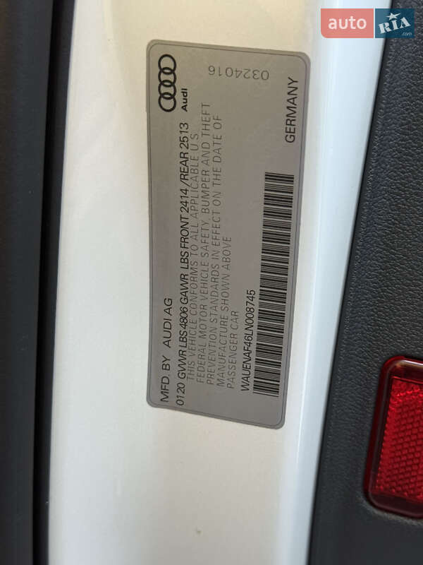 Седан Audi A4 2020 в Луцьку