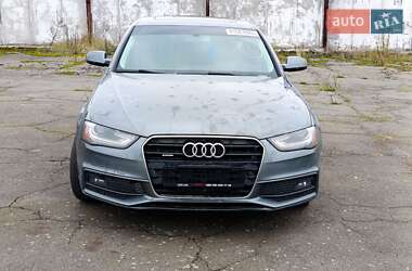 Седан Audi A4 2015 в 