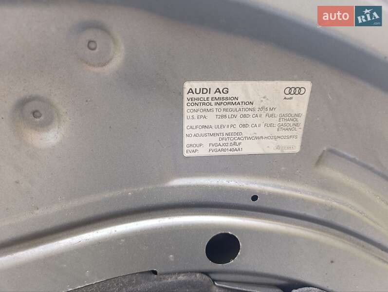 Седан Audi A4 2015 в Луцке