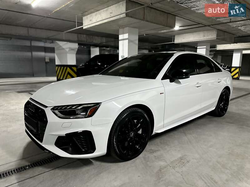 Седан Audi A4 2020 в Дніпрі
