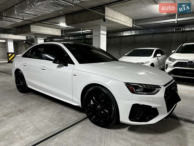 Седан Audi A4 2020 в Дніпрі