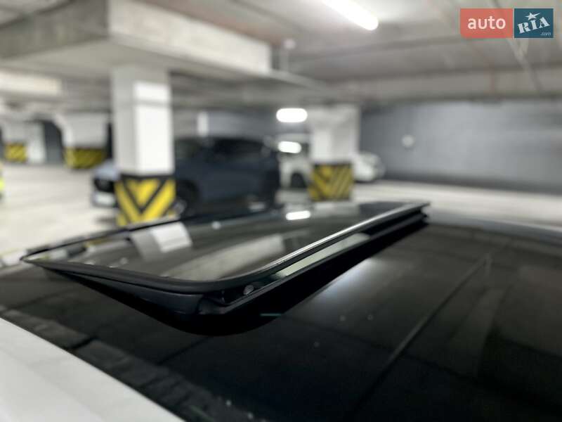 Седан Audi A4 2020 в Дніпрі