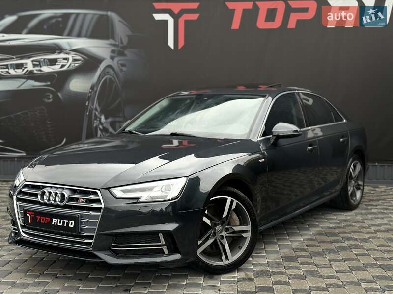 Седан Audi A4 2017 в 