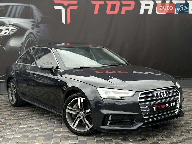 Седан Audi A4 2017 в Львові
