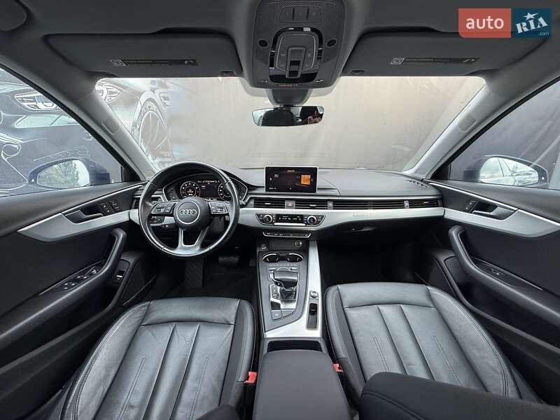 Седан Audi A4 2017 в Львові