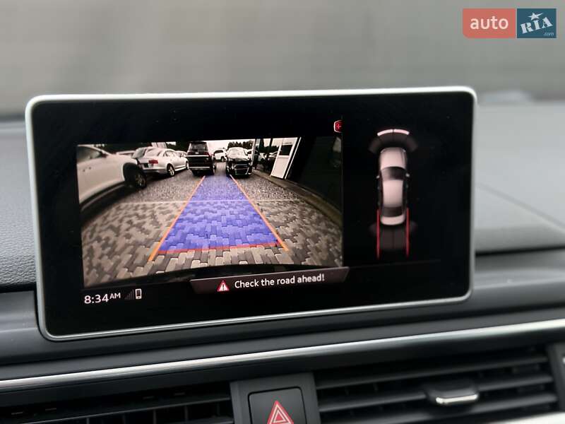 Седан Audi A4 2017 в Львові