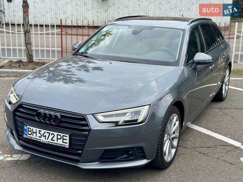 Универсал Audi A4 2017 в 